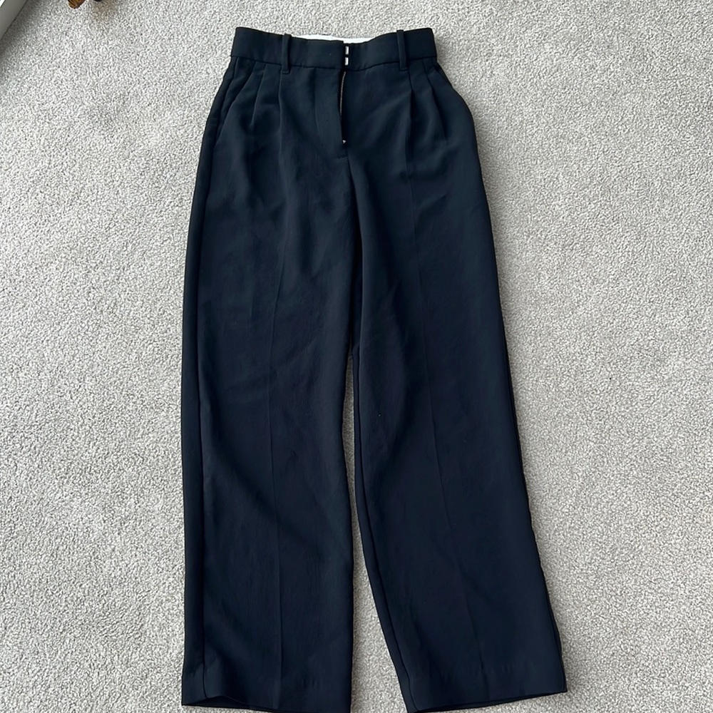 aritzia effortless black pants